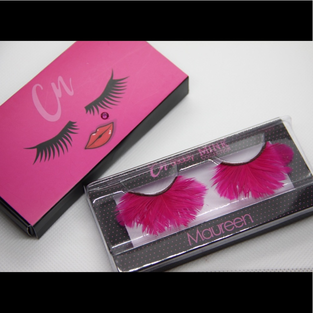 Dramatic LASHES - Picture 4 of 16